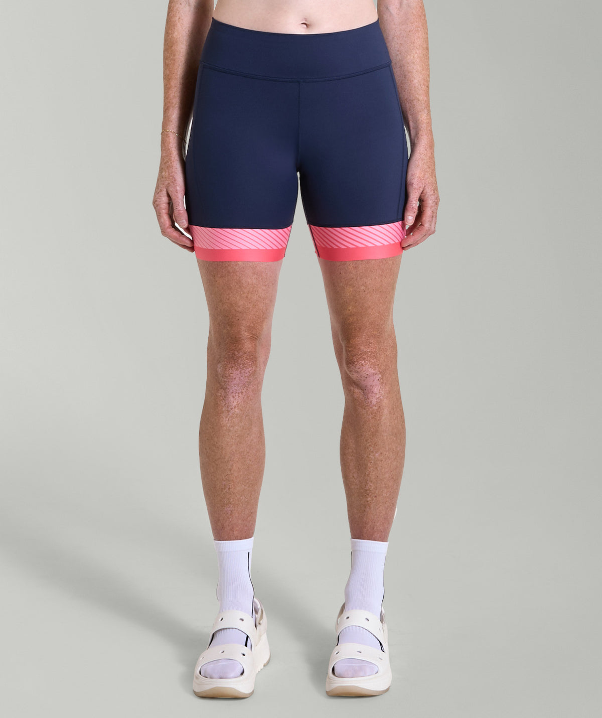 Women's Pro Active Short - Navy/Vivid Coral